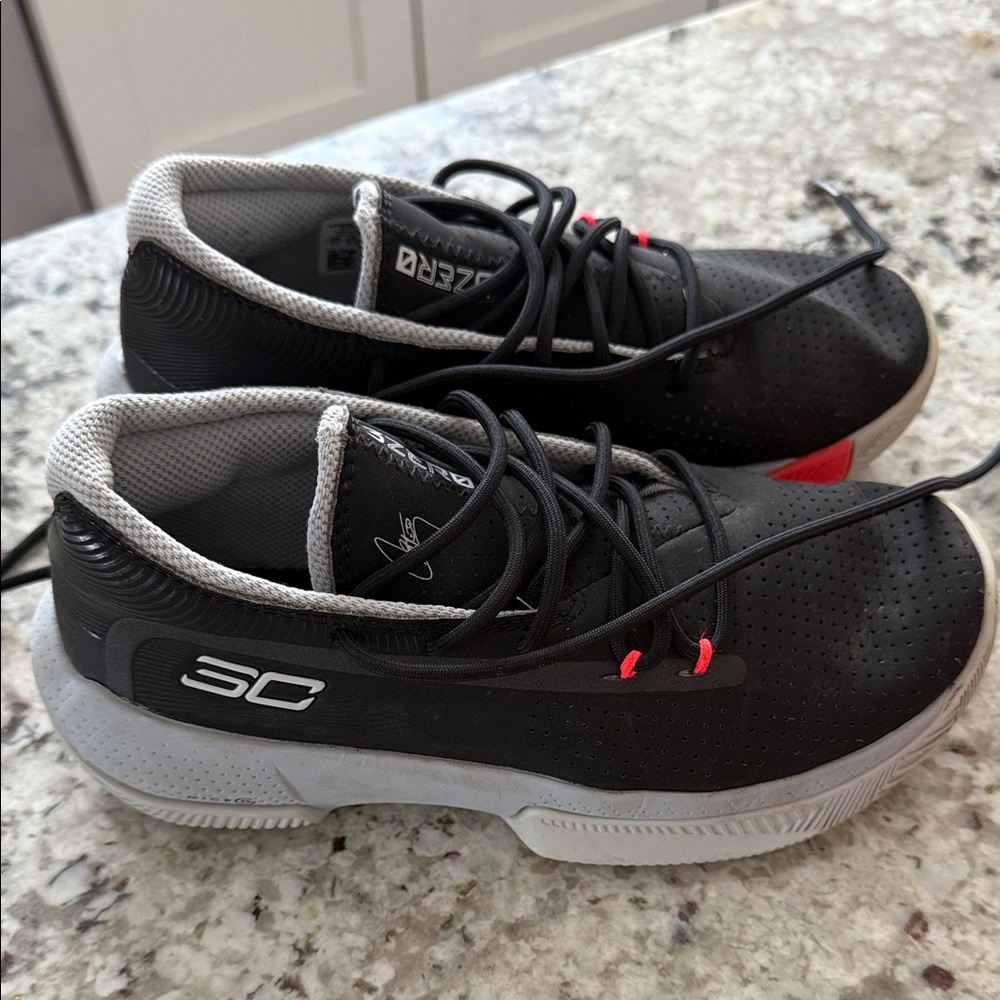 Under Armour Kids Black and Red Sneakers